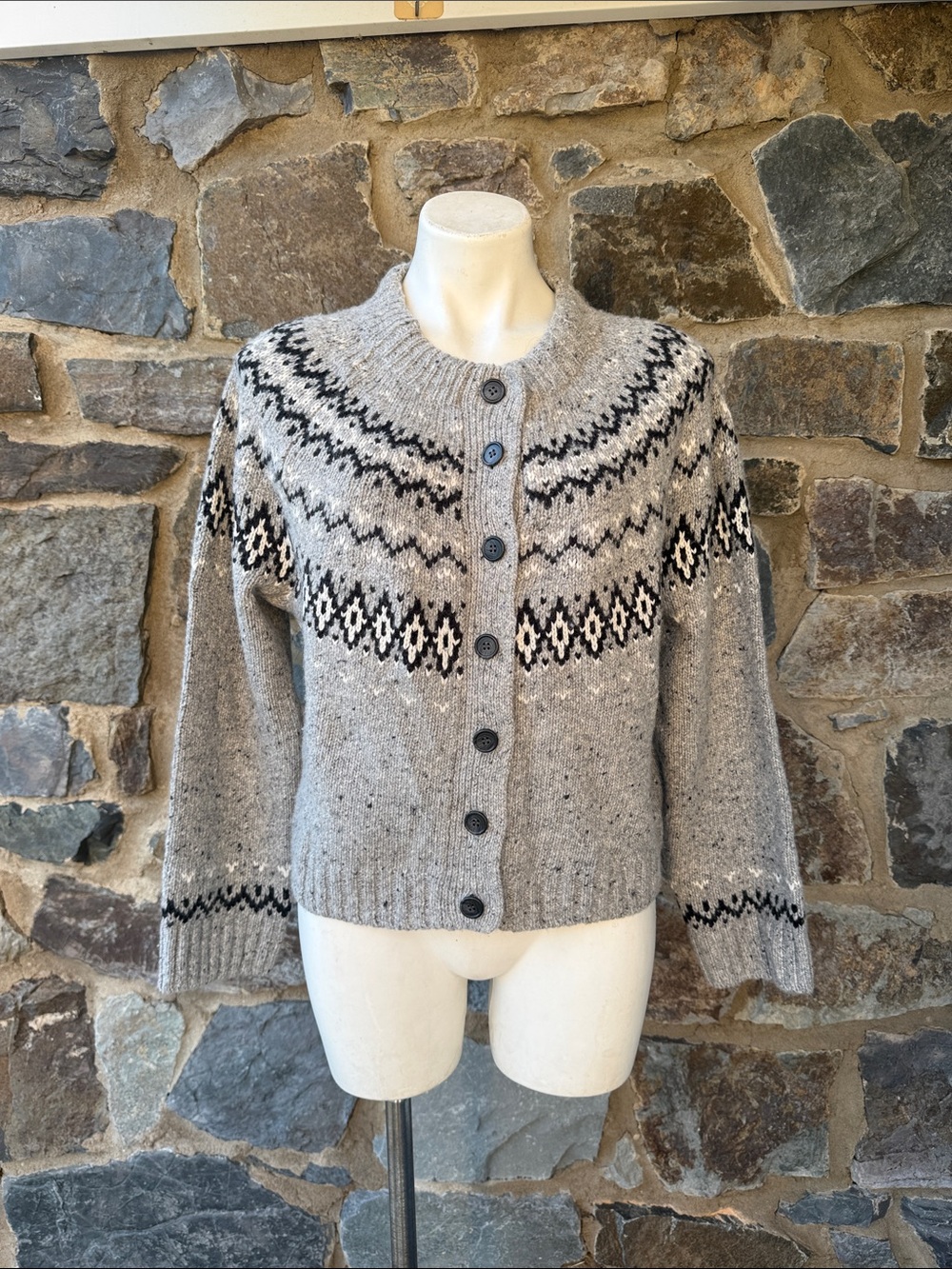 J. Crew NWT Wool Blend Fair Isle Button Up Cardigan Sweater in Gray Size Medium - Picture 2 of 6